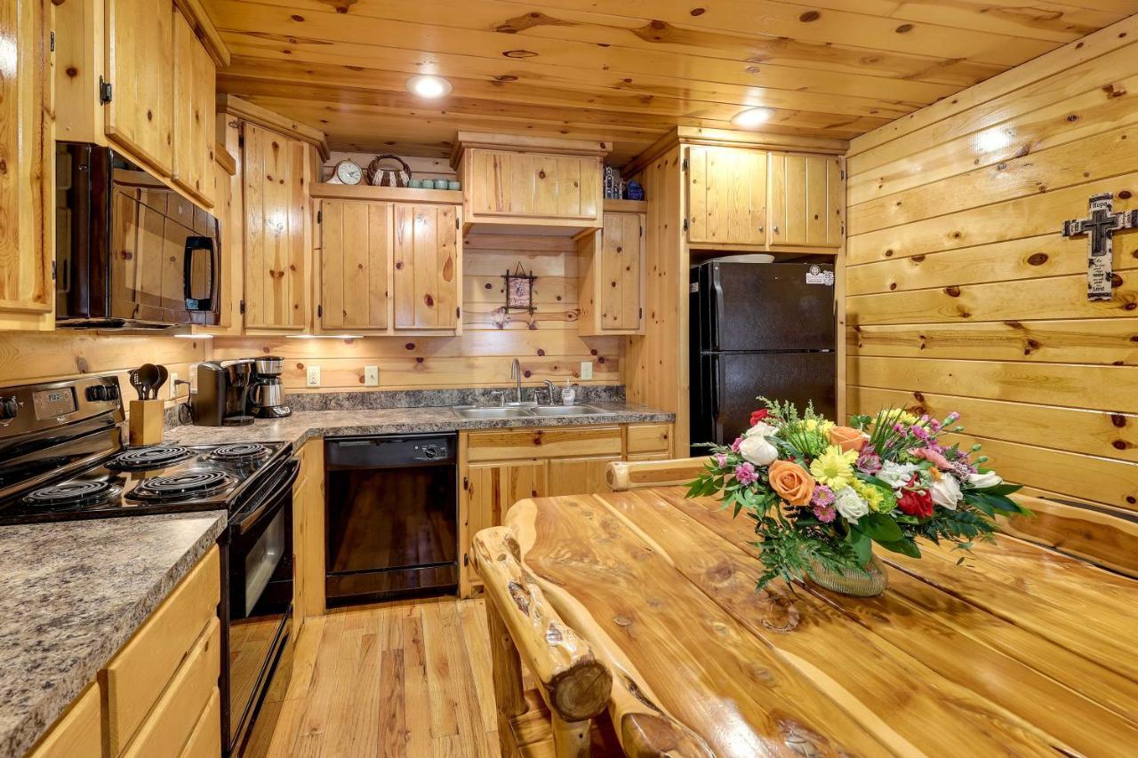 Broken Bow Rental Cabin With Hot Tub And Bar 외부 사진