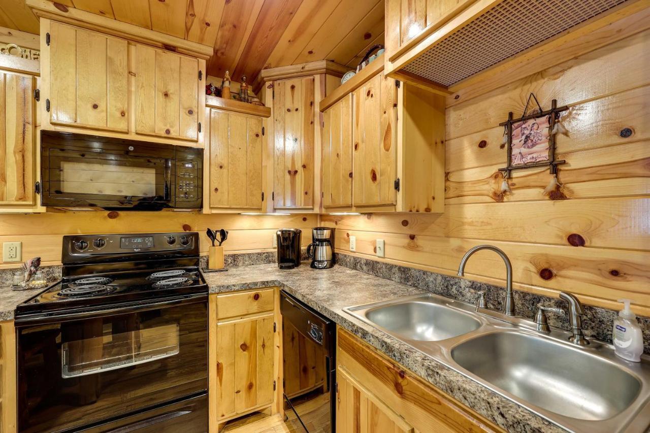 Broken Bow Rental Cabin With Hot Tub And Bar 외부 사진