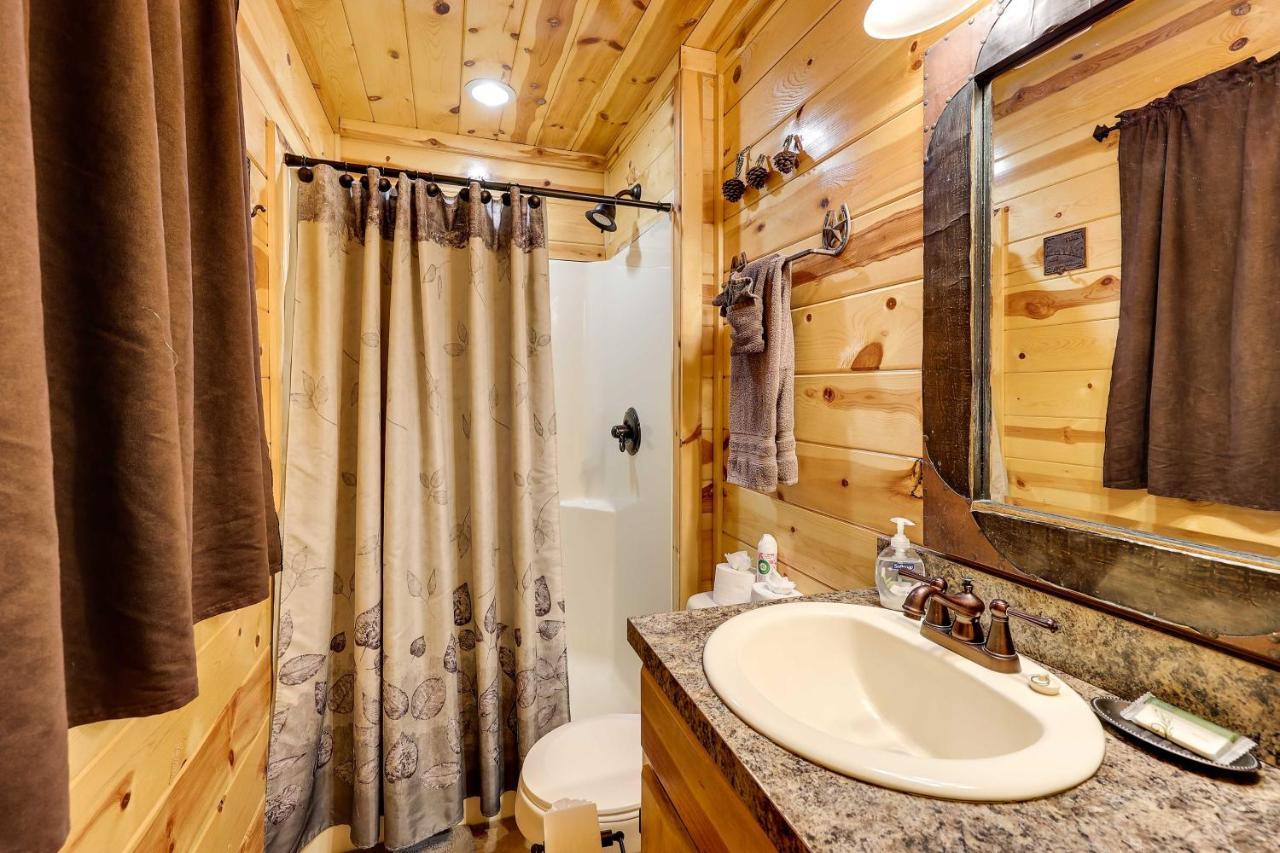 Broken Bow Rental Cabin With Hot Tub And Bar 외부 사진