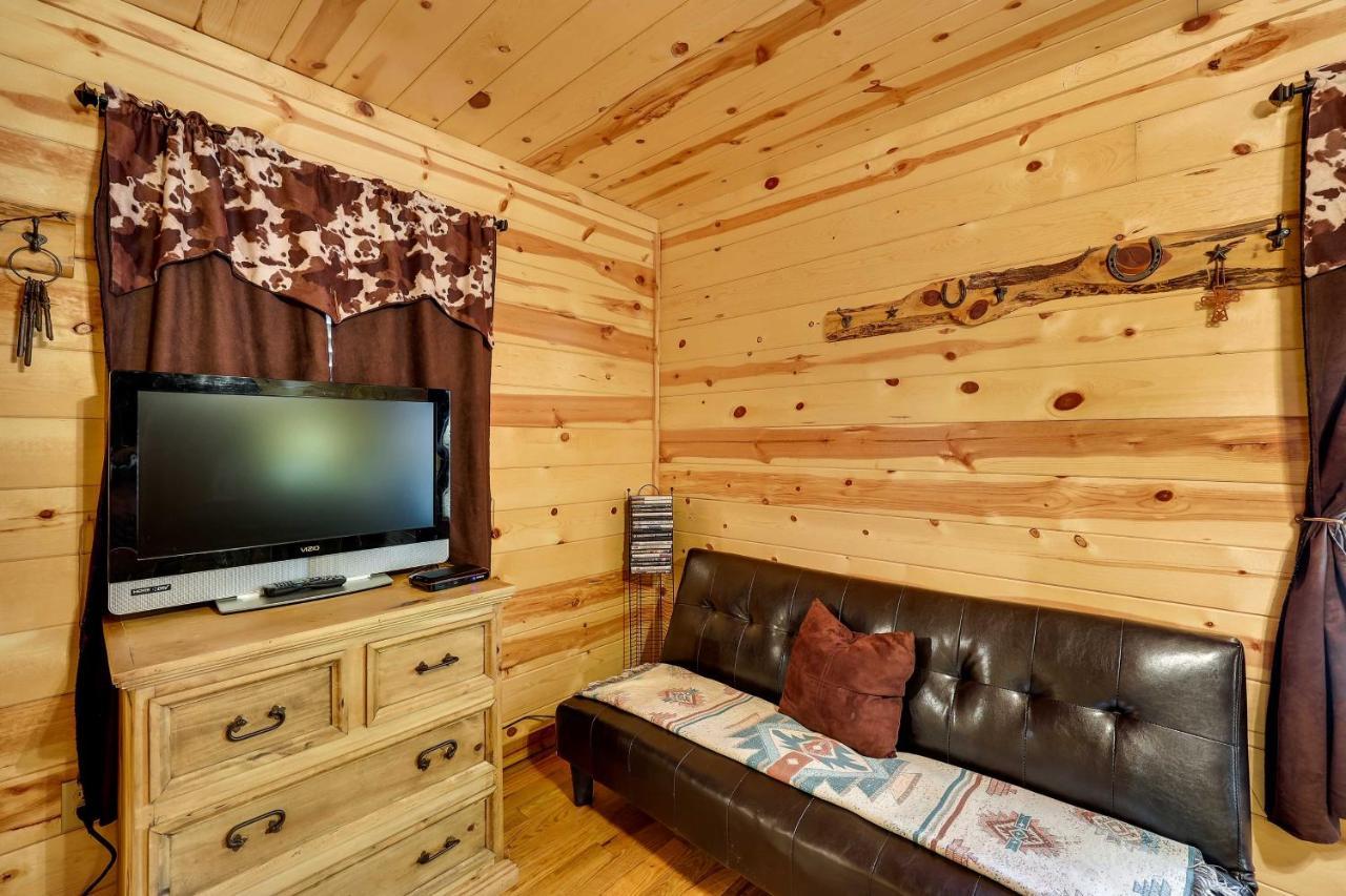 Broken Bow Rental Cabin With Hot Tub And Bar 외부 사진